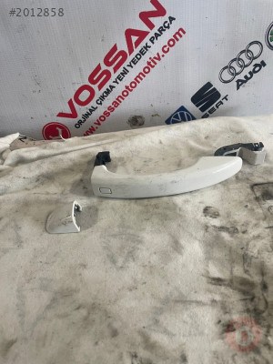 Audi A4 Kapı Kolu Dış Çıkma PARÇA 8T0837205A - Audi 8T0837205A Orijinal Çıkma Yedek Parça Ankara