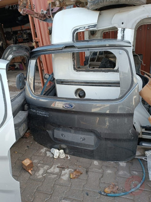 Ford Tourneo courier bağaj kapağı çıkma orjinal