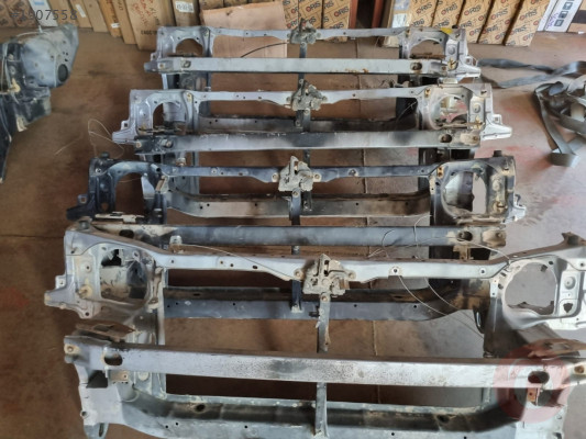 2013-2016 TOYOTA COROLLA E160 ÇIKMA TEMİZ ÖN PANEL ÇAVUŞOĞLU