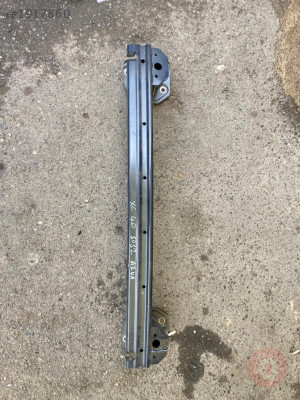 Volvo xc40 arka tampon demiri