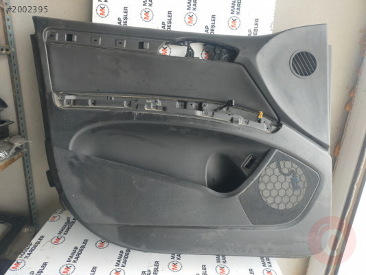 AUDİ Q7 KAPI DÖŞEMESİ ÖN SOL 4L0867105