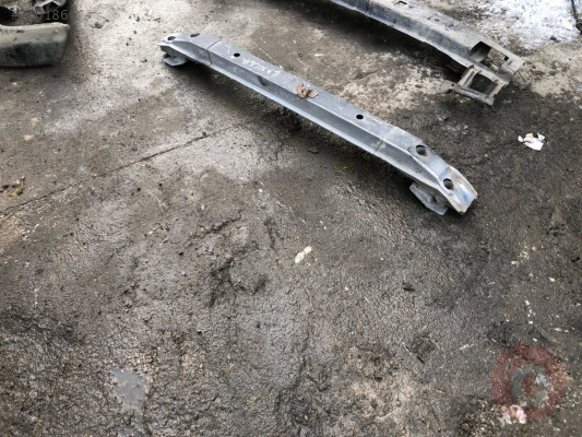 MITSUBISHI LANCER TAMPON DEMİRİ