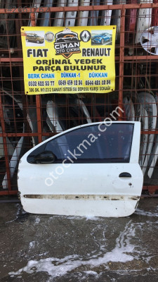 PEUGEOUT 206 VAN SOL ÖN KAPI