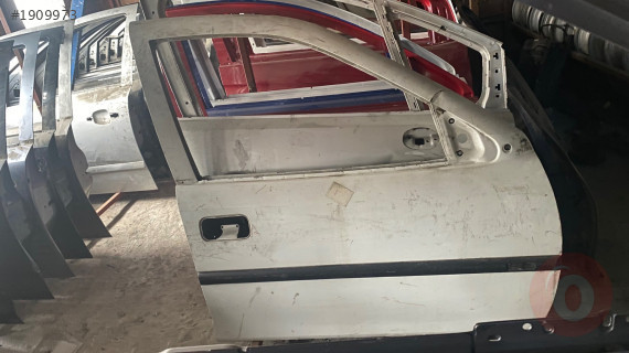 OPEL VECTRA B SAĞ ÖN KAPI CANCAN OPEL