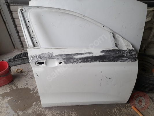 FIAT EGEA ORJINAL ÇIKMA SAĞ ÖN KAPI