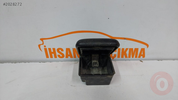 Mazda 323 kül tablası orijinal