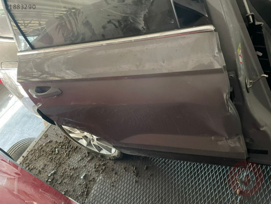 Karoq Sag Arka Kapı Çıkma ORJİNAL PARÇA - Skoda  Orijinal Çıkma Yedek Parça Ankara