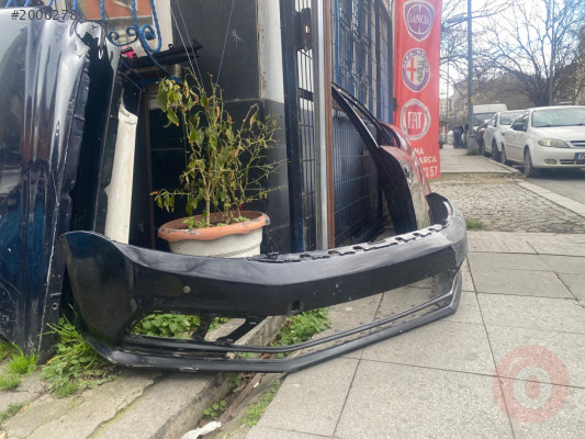 Volkswagen jetta çıkma ön tampon