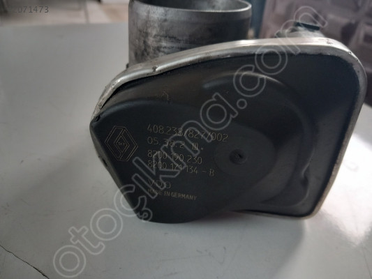 Renault clio 3 1.6 16v gaz kelebeği