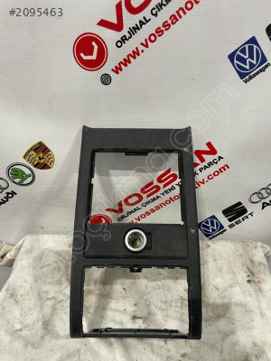 Caddy Vites Konsolu Bardak Tutucu Çerçevesi 1t0864239 - Volkswagen 1t0864239 Orijinal Çıkma Yedek Parça Ankara