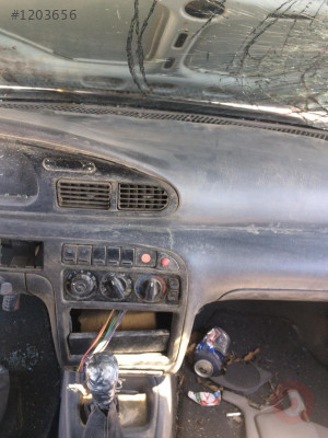 Kia sephia silindir kapağı