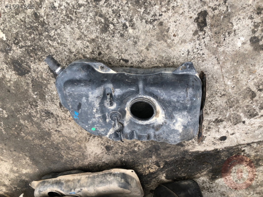 RENAULT SCENİC 2 YAKIT DEPOSU
