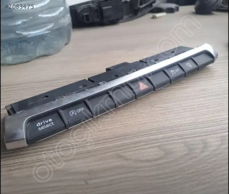 AUDİ A3 DÖRTLÜ DÜĞMESİ ORJİNAL ÇIKMA