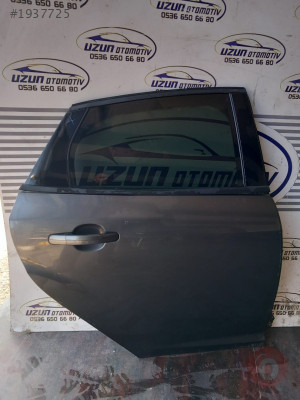 2013_2015  FORD FOCUS SAĞ ARKA KAPI ÇIKMA PARÇA