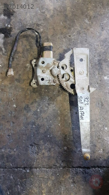 Mazda 323 sol arka cam krikosuçıkma