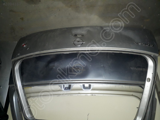 OPEL CORSA C BAGAJ KAPAĞI