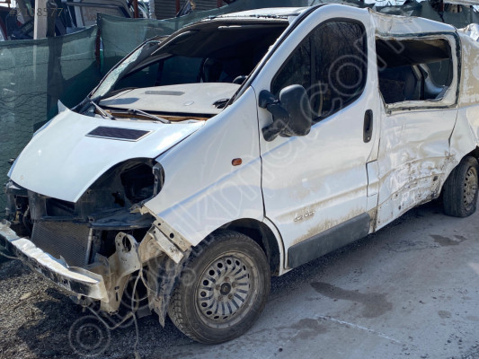 Trafik.  Sol ön kapı. Hatası