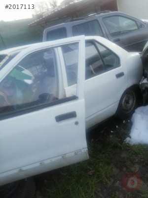Renault 19 arka çıkma cam
