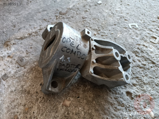 0a236 Opel Combo 1.3 motor takozu