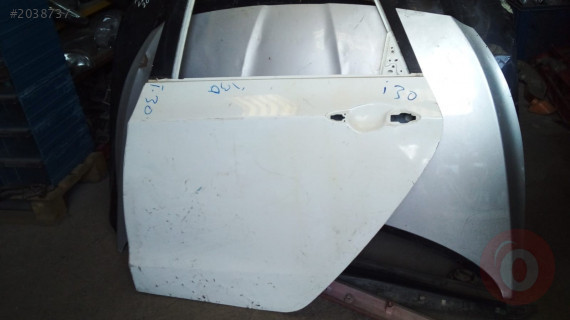hyundai i30 sol arka kapı