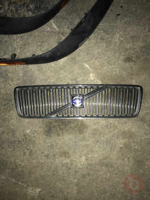 Volvo s80 çıkma ön panjur