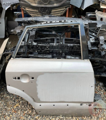 KİA SORENTO SAĞ ARKA KAPI