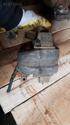 Fiat uno sağ kaliper çıkma