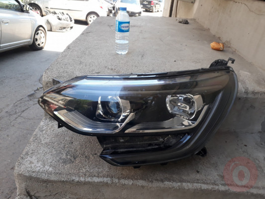 MEGANE 4 FAR ORJİNAL ÇIKMA