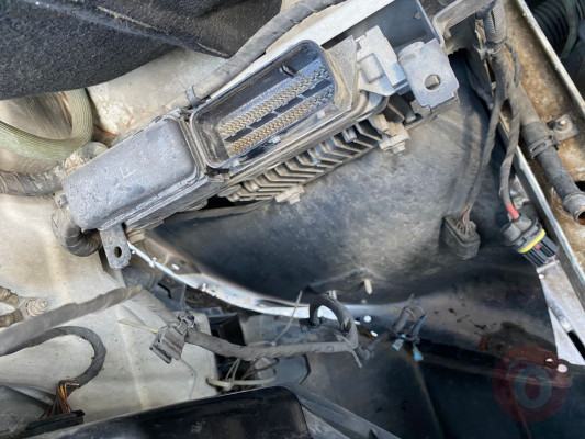 MERCEDES SPRİNTER MOTOR BEYNİ ÇIKMA