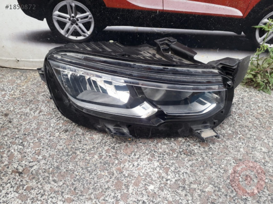 CİTROEN C5 AİRCROSS SAĞ FAR