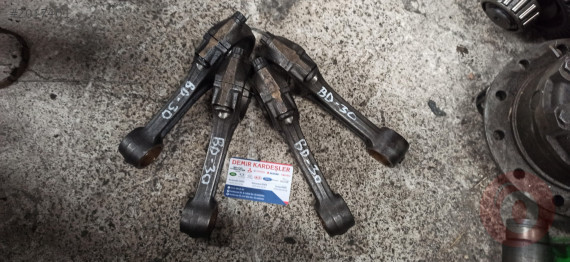 Nissan 3000 dizel piston kolu
