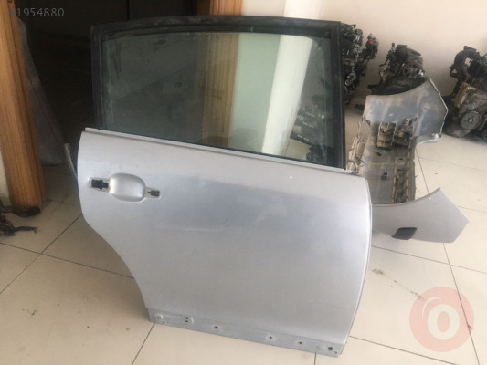 CİTROËN C4 ÇİKMA SAĞ ARKA KAPI