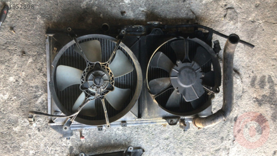 Toyota carina fan