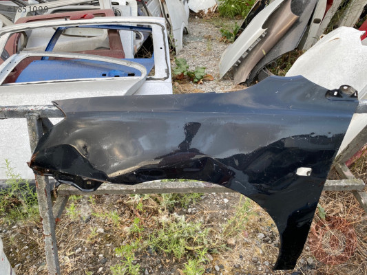 TOYOTA COROLLA HB SOL ÖN ÇAMURLUK
