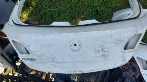 ÇIKMA ORJİNAL OPEL CORSA E BAGAJLAR