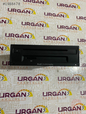 81A035824A AUDI A3 RADIO PANELİ
