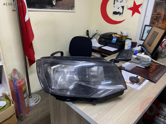 Volkswagen Transporter t7 sağ far