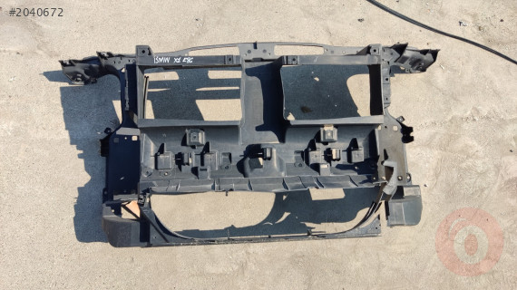 BMW X1 E86 ÖN PANEL ÇIKMA PARÇA