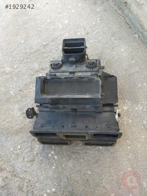AUDİ A6 FAN KUTUSU 4F0858431A