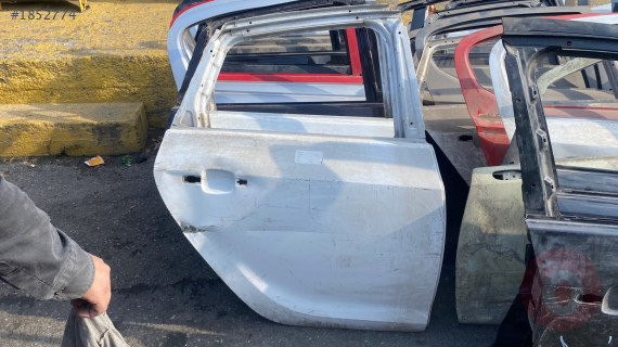 OPEL ASTRA J SAĞ ARKA KAPI CANCAN OPEL