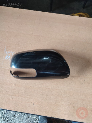 Toyota Auris ayna kapağı
