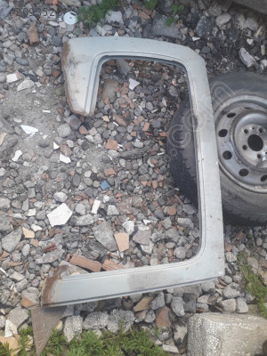 Renault Clio sağ Arka kapi direği