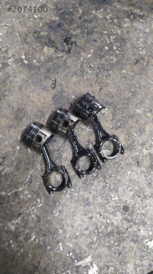 Nissan urvan 2.5 piston adet çıkma