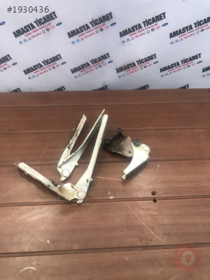 Nissan vanetto kapı menteşesi