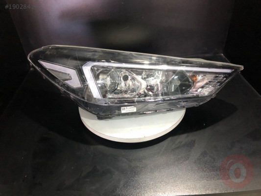 HYUNDAİ TUCSON 18-21 SAĞ FAR