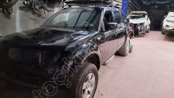 NİSSAN NAVARA SOL ÖN FAR ve TÜM PARÇALARI...MİL OTO