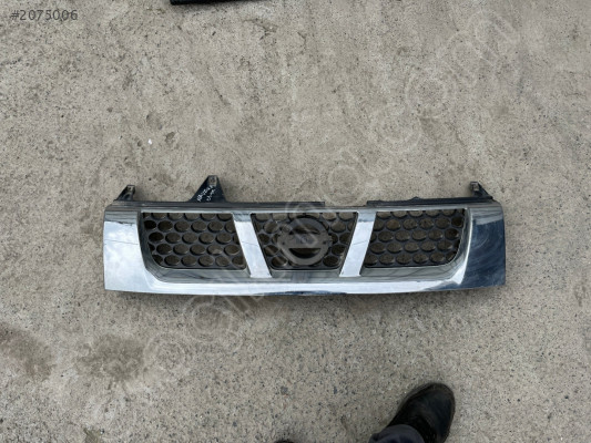 NİSSAN NAVARA ÖN PANJUR