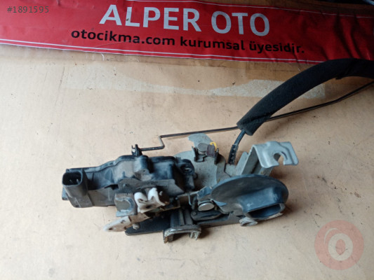 Ford Transit Arka Bagaj kilidi
