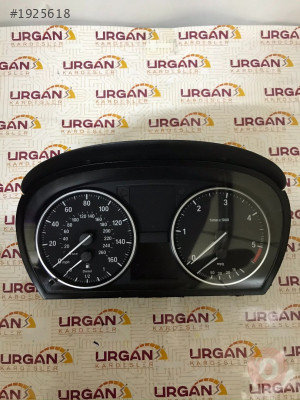9220964 BMW E90 KM SAATİ JOHNSON CONTROLS