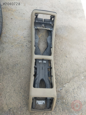 AUDİ A8 ORTA KONSOL 4E0863241D 2004-2010